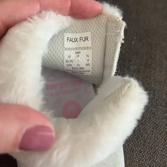 Stride Right | Baby Boots with Faux Fur | Size 6- 12 months - Picture 2 of 4